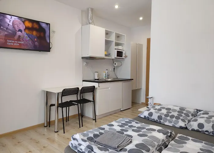 Gorski Krysztal Stronie Slaskie